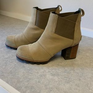 Sorel Addinton Chelsea Boot - Beach, Cordovan